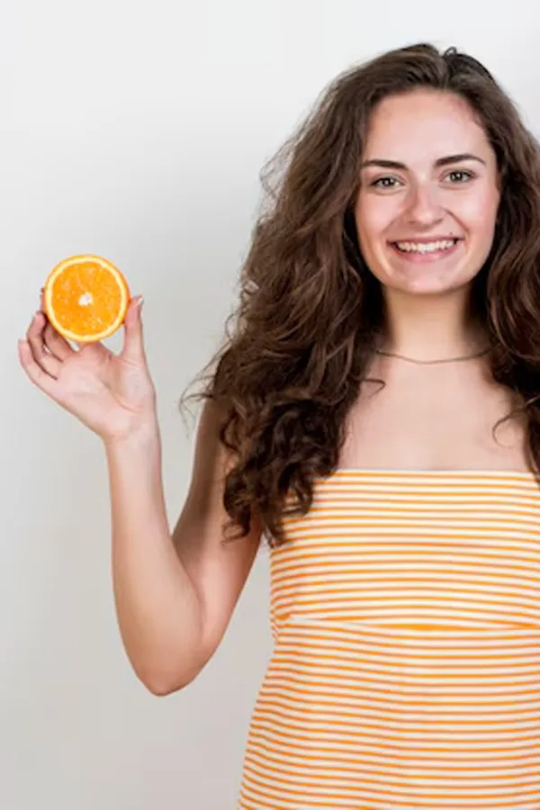 7 Effective Vitamin C Serums in India for Pigmentation & Dark Spots?