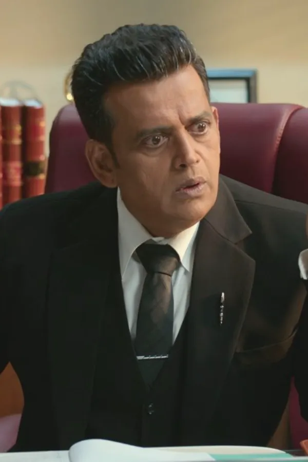 Maamla Legal Hai S2 Review: An Incredibly Watchable Ravi Kishan In Fun Courtroom Entertainer