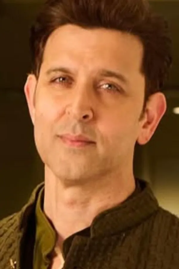 Hrithik Roshan's Electrifying Dance at Friend's Wedding Has Fans Losing Their Minds