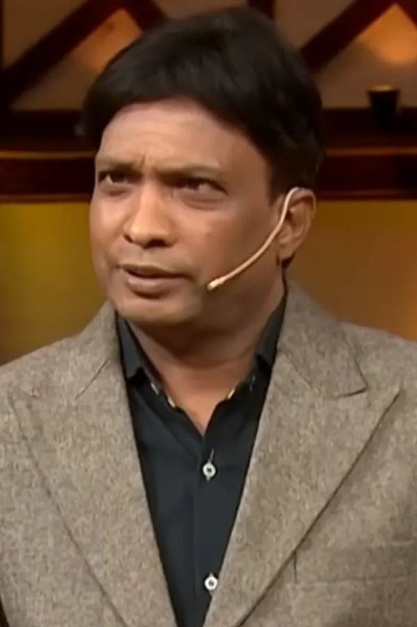 Sunil Pal Insulted On Stage? Watch As Speaker Denies Him Mic & Asks Him To Take A Seat