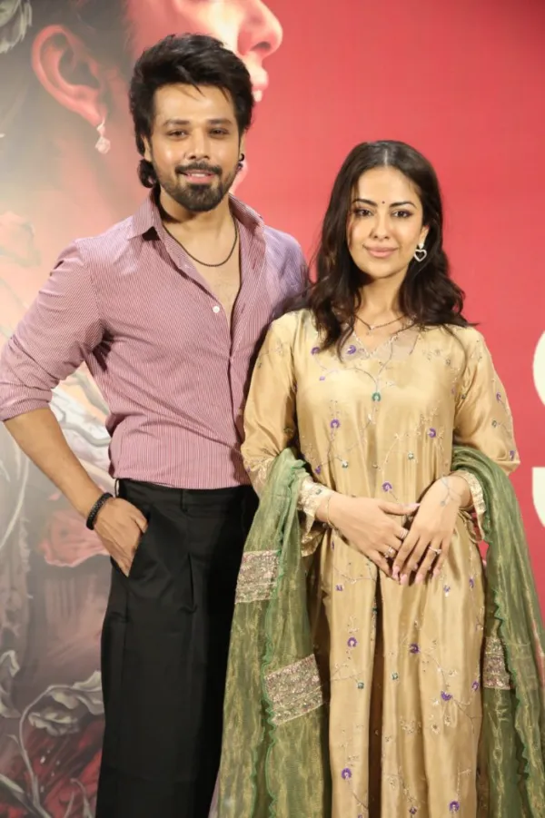 ప్రేమలోని చీకటి కోణం..