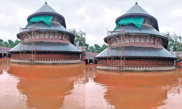 ಕರಾವಳಿಯಲ್ಲಿ ಭಾರೀ ಮಳೆ: ಕಾಸರಗೋಡಿನ ಮಧೂರು ದೇಗುಲ ಜಲಾವೃತ