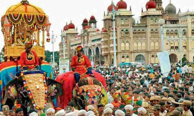 Mysuru Dasara: ಅ.3ರಂದು ದಸರಾಕ್ಕೆ ಚಾಲನೆ, ಅದ್ಧೂರಿ ಆಚರಣೆಗೆ ಸರ್ಕಾರ ತೀರ್ಮಾನ