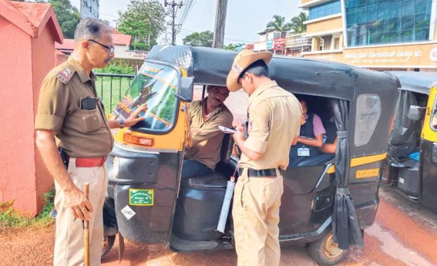 Udupi: ಶಾಲಾ ವಾಹನಗಳು, ಟ್ಯಾಕ್ಸಿಗಳ ತಪಾಸಣೆ: ಅರ್ಧ ದಿನದಲ್ಲಿ 1.58 ಲ.ರೂ.ದಂಡ ಸಂಗ್ರಹ