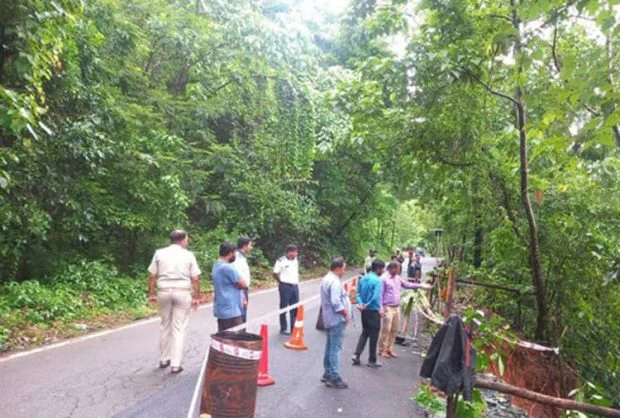 Heavy Rains: ಗೋವಾ-ಬೆಳಗಾವಿ ಸಂಪರ್ಕಿಸುವ ಚೋರ್ಲಾ ಘಾಟ್ ರಸ್ತೆ ಕುಸಿತ