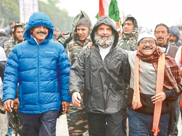 ಭಾರತ್ ಜೋಡೋ ಯಾತ್ರೆ: ಮೊದಲ ಬಾರಿಗೆ ಜರ್ಕಿನ್ ಧರಿಸಿದ ರಾಹುಲ್ ಗಾಂಧಿ
