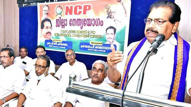 പ്ര​തി​പ​ക്ഷം​ ​തെ​റ്റി​ദ്ധാ​ര​ണ​ ​ പ​ര​ത്തു​ന്നു​:​ ​പി.​സി.​ചാ​ക്കോ
