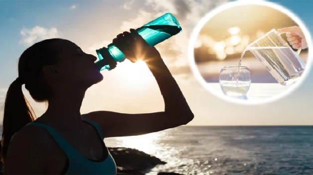 खाली पेट पानी पीना सेहत के लिए कितना फायदेमंद है जानें असली सच