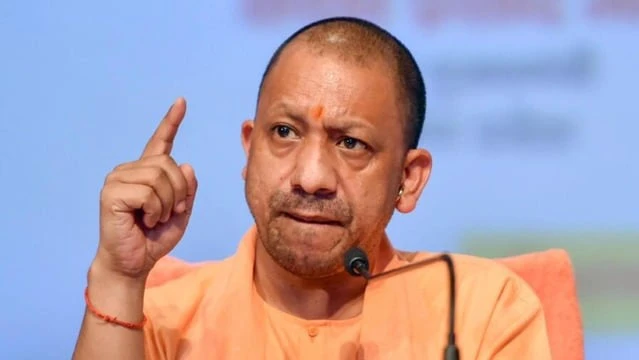 यूपी में अवैध वक्फ संपत्तियां जब्त करेगी योगी सरकार, जिलाधिकारियों को अभियान चलाकर चिह्नित करने के निर्देश