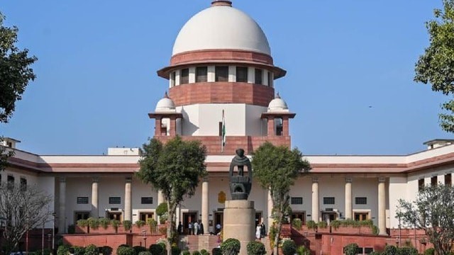 साथ रहने का आदेश न मानने पर भी पत्नी को मिल सकता है गुजारा भत्ता! सुप्रीम कोर्ट का चौंकाने वाला फैसला! ) “ > ˛ साथ रहने का आदेश न मानने पर भी पत्नी को मिल सकता है गुजारा भत्ता! सुप्रीम कोर्ट का चौंकाने वाला फैसला! ) “ > ˛
