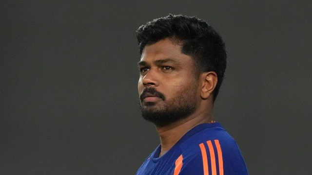 😍संजू सैमसन - ShareChat