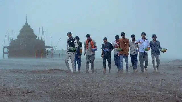 झारखंड के मौसम पर बड़ा अपडेट, 3 दिन होगी झमाझम बारिश; तूफानी हवा भी चलेगी