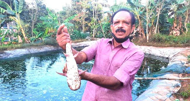 ഈ ​പ്ര​തി​സ​ന്ധി ആ​ര​റി​യു​ന്നു ആ​ര്‍​ക്കെ​ങ്കി​ലും വേ​ണോ ആ​സാം വാ​ള...