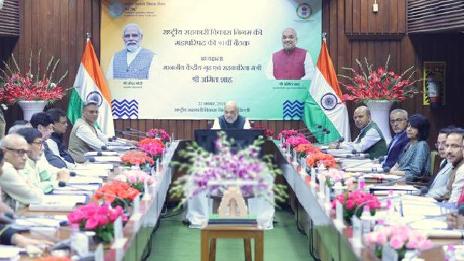 सहकारिता क्षेत्र के जरिए करोड़ों किसानों के जीवन स्तर को बेहतर बनाने के लिए केंद्र कटिबद्धः अमित शाह