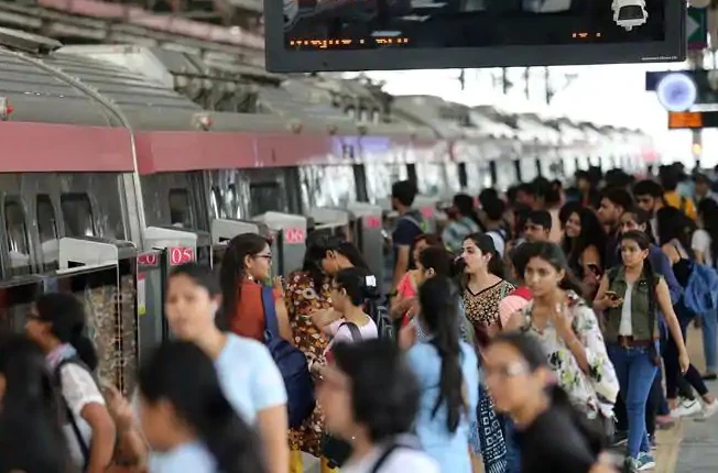 दिल्ली में क्रिकेट का रोमांच और डीएमआरसी का बड़ा तोहफा अरुण जेटली स्टेडियम में मैच के लिए मेट्रो की समय सीमा बढ़ी