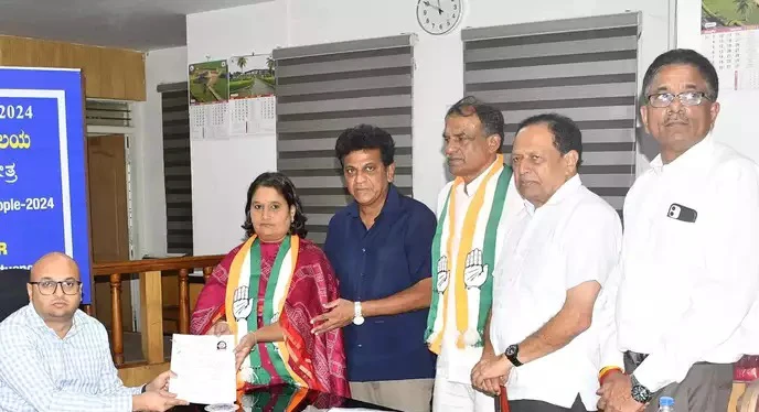 11 ಕೆಜಿ ಚಿನ್ನ, ₹54 ಕೋಟಿ ಮನೆ, ₹1 ಕೋಟಿಯ ಕಾರು. ಇದು ಕಾಂಗ್ರೆಸ್‌ ಗೀತಾ ಶಿವರಾಜ್‌ ಕುಮಾರ್‌ ಆಸ್ತಿ!