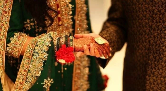 शादी के मंडप में ही टूटा रिश्ता, दूल्हे की शारीरिक कमी छिपाने से दोनों परिवार बड़ी मुश्किल में!