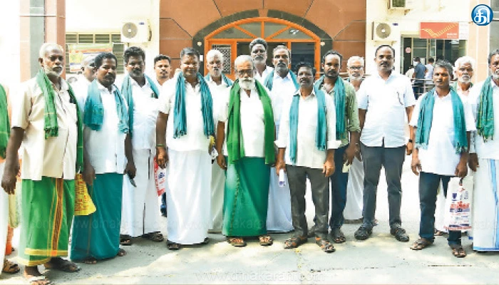 வரும் மக்களவை தேர்தலில் யாருக்கு வேனாலும் ஓட்டு போடுங்க மோடிக்கு மட்டும் போடாதீங்க