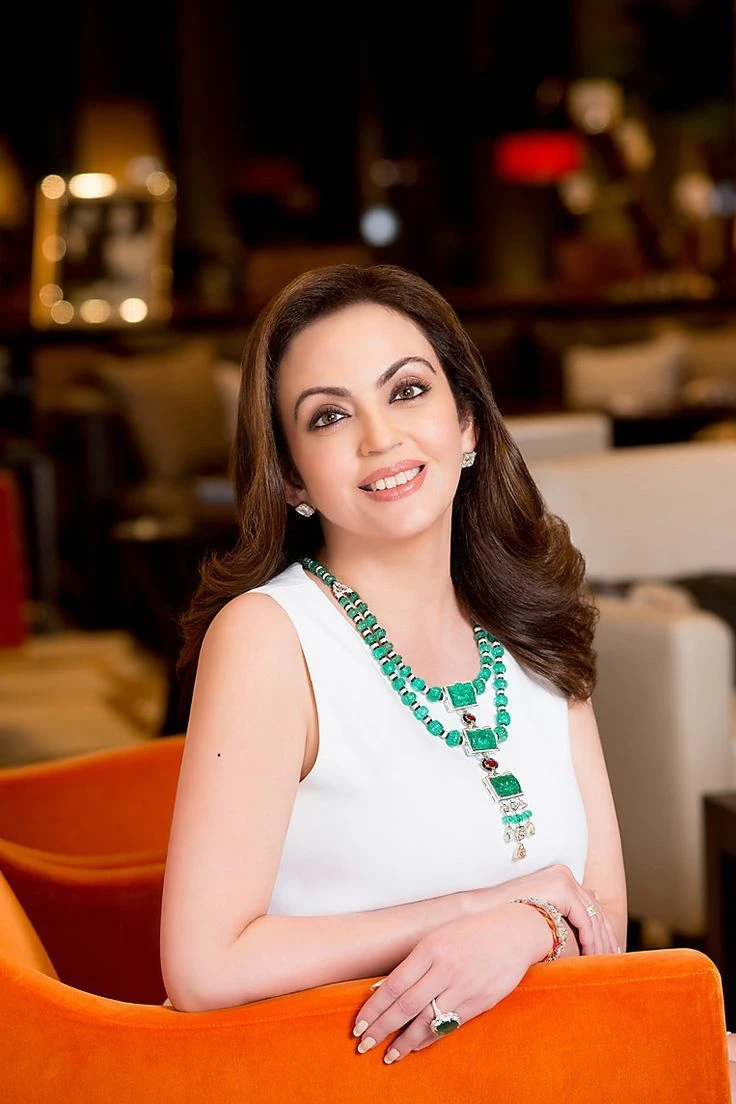 Nita Ambani just shared her 100 Crore car pictures, see photos