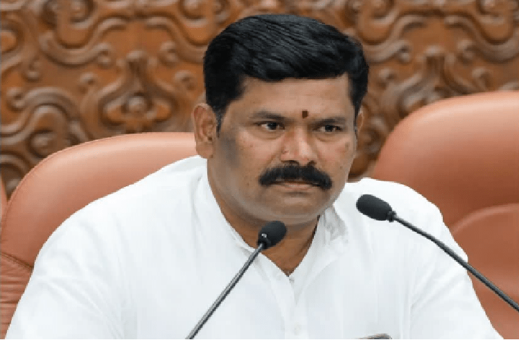 BREAKING: ಸುವರ್ಣ ಮಹೋತ್ಸವ ಪ್ರಶಸ್ತಿ ಮೊತ್ತ 50 ಸಾವಿರದಿಂದ 1 ಲಕ್ಷಕ್ಕೆ ಏರಿಕೆ: ಸಚಿವ ಶಿವರಾಜ ತಂಗಡಗಿ ಘೋಷಣೆ
