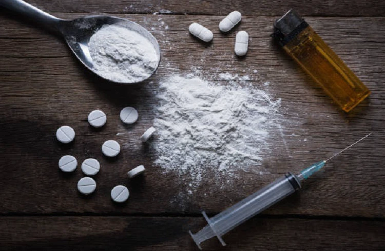 BIGG NEWS : 'ಗಾಂಜಾ' ದಂಧೆ ಜೊತೆ ಲಿವಿಂಗ್ ಟುಗೆದರ್, ಸೆಕ್ಸ್ : ಮೆಡಿಕಲ್ ವಿದ್ಯಾರ್ಥಿಗಳ ಕರಾಳ ಲೋಕ ಬಯಲು