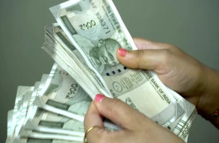 7th pay commission : ಕೇಂದ್ರ ಸರ್ಕಾರಿ ನೌಕರರಿಗೆ ಗುಡ್ ನ್ಯೂಸ್ : ಶೀಘ್ರದಲ್ಲೇ DA ಹೆಚ್ಚಳ