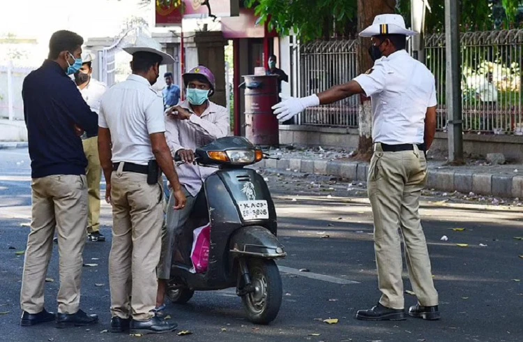 ವಾಹನ ಸವಾರರೇ ಗಮನಿಸಿ : ಇನ್ಮುಂದೆ ಈ ರೂಲ್ಸ್ ಬ್ರೇಕ್ ಮಾಡಿದ್ರೆ ʻFIRʼ ಫಿಕ್ಸ್!