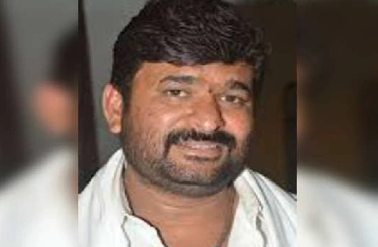 BREAKING : ಅತ್ಯಾಚಾರ ಕೇಸ್ : ಸಂತ್ರಸ್ತೆ ಮಹಿಳೆಯ ವಿರುದ್ಧ ಶಾಸಕ ವಿನಯ್ ಕುಲಕರ್ಣಿ ಆಪ್ತನಿಂದ ದೂರು ದಾಖಲು!