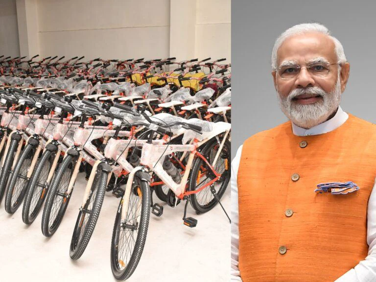 Modi Gift in Karimnagar - 20000 Bicycles!