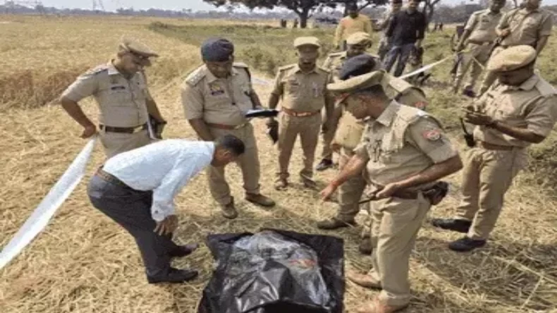 मुस्कान से आगे निकली रजिया! शौहर गया दुबई कमाने इधर भांजे के साथ बनाने लगी संबंध, पति ने पकड़ा तो 2 टुकड़ों में काटकर कर दिया सूटकेस में पैक