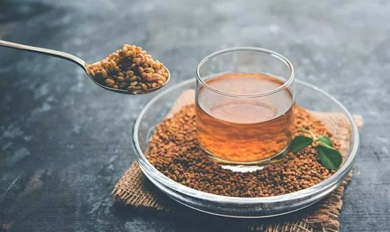 सुबह-सुबह पिएं मेथी का पानी, मिलेंगे चौंकाने वाले फायदे सुबह-सुबह पिएं मेथी का पानी, मिलेंगे चौंकाने वाले फायदे