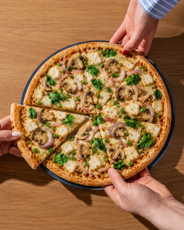 Tossin Pizza Brings Asian Flavours to the Table: 6 Reasons Foodies Will Want to Try the New Gourmet Pizzas