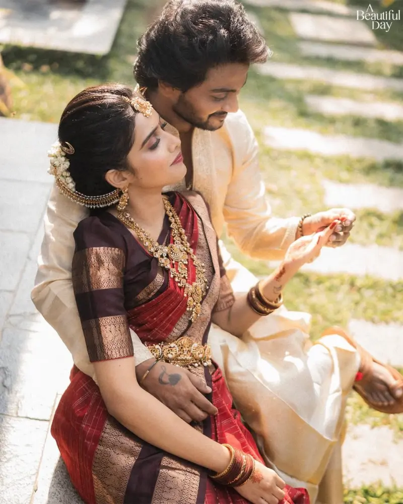 Shanmukh Jaswanth : వైష్ణవిని సైలెంట్ గా పెళ్లి చేసుకున్న షణ్ముఖ్ జస్వంత్..? ఫోటోలు వైరల్..