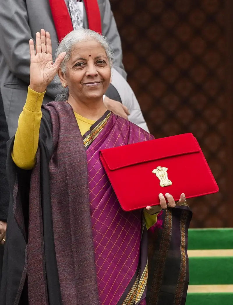 ಬಜೆಟ್ 2026 | ವಿದೇಶಿ ಪ್ರವಾಸ, ಶಿಕ್ಷಣ, ಚಿಕಿತ್ಸೆ ಅಗ್ಗ: ಟಿಸಿಎಸ್ನಲ್ಲಿ ಇಳಿಕೆ