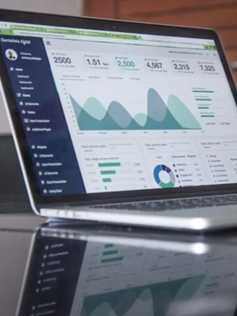 How to Make Smarter Investment Decisions Using Blockchain Analytics