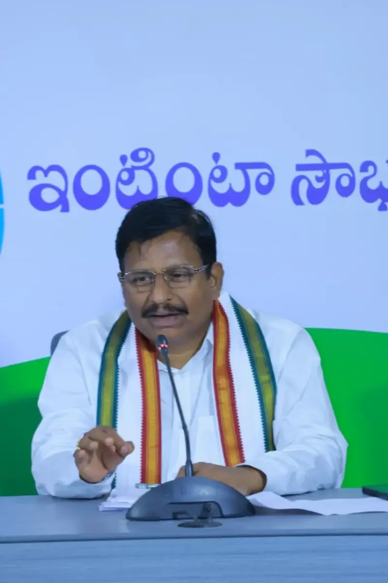 కేటీఆర్ తీరుపై విరుచుకుపడ్డ యెన్నం శ్రీనివాస్ రెడ్డి!