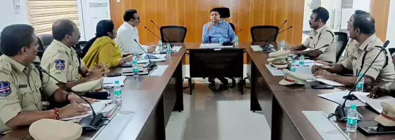 అక్రమ మద్యం, మాదకద్రవ్యాల స్మగ్లింగ్‌పై ఉక్కు పాదం: అవినాష్ మొహంతి