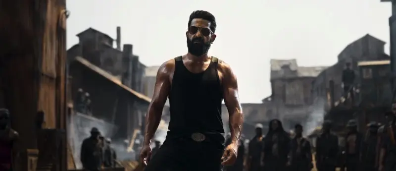 NTR Dragon Photos : ఎన్టీఆర్ ప్రశాంత్ నీల్ 'డ్రాగన్' గ్లింప్స్ రిలీజ్.. ఫొటోలు..