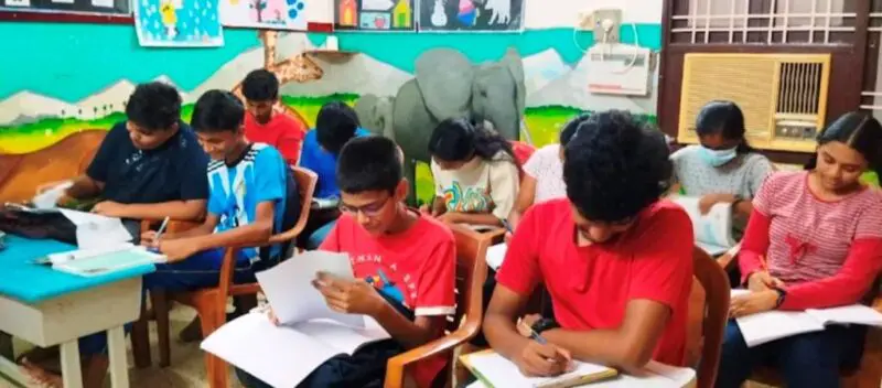 ଭଦ୍ରକ ଜିଲ୍ଲାରେ ସରକାରୀ ଶିକ୍ଷକଙ୍କ ଟ୍ୟୁସନ ନିଶା, ସରକାରୀ ନିର୍ଦ୍ଦେଶକୁ ଫୁ; ଜିଲ୍ଲା ଶିକ୍ଷାଧିକାରୀ ଜାଣି କି ଅଜଣା !