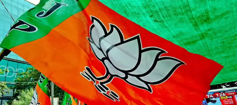 রুদ্রনীল থেকে সজল, কার কপালে জুটছে মন্ত্রিত্ব? বিজেপির 'ড্রিম ক্যাবিনেটে'র সম্ভাব্য তালিকা ফাঁস!