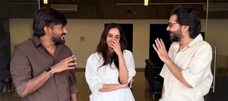 சிம்புவுடன் இணையும் மூன்று முன்னணி நாயகிகள்: 'காட் ஆஃப் லவ்' படத்தின் மாஸ் அப்டேட்!