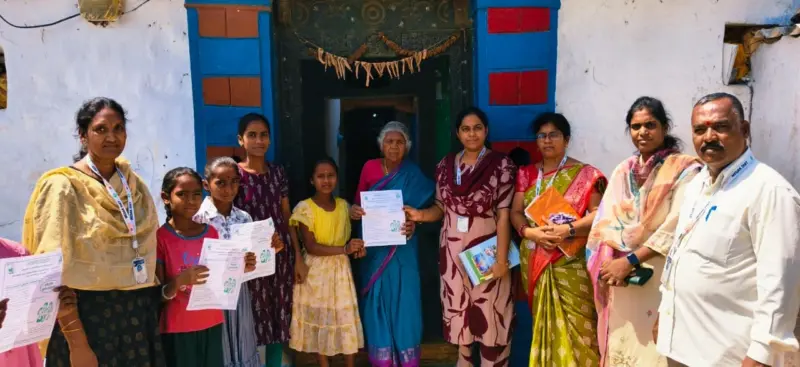 జిల్లా పరిషత్ బాలికల ఉన్నత పాఠశాలలో వినూత్నంగా బడిబాట