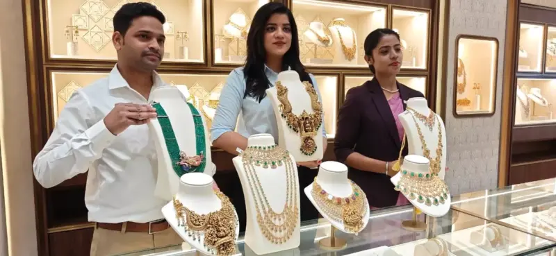 Malabar Gold & Diamonds Unveils Hyderabad Artistry Store, Strengthens Play in Curated Luxury Jewellery