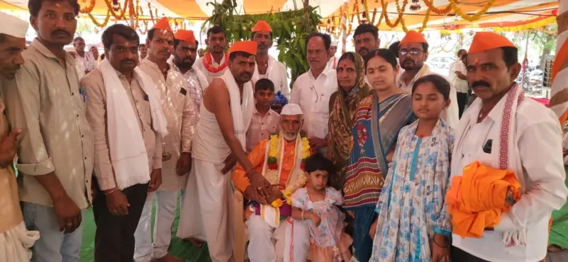 సీమ హనుమాన్ దేవస్థానంలో ఆధ్యాత్మిక వైభవం: ఘనంగా 'గాథ పూజ' కార్యక్రమం!