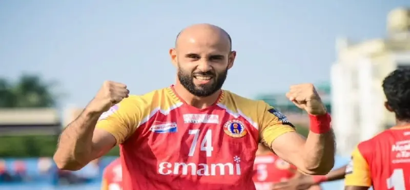 ইস্টবেঙ্গল সমর্থকদের জন্য দুঃসংবাদ! চেন্নাই ম্যাচের আগে মাঠের বাইরে এই বিদেশি মহাতারকা?