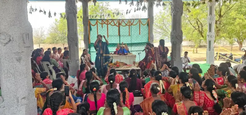 కన్నుల పండుగగా లక్ష్మీ వెంకటేశ్వర స్వామి కళ్యాణోత్సవం