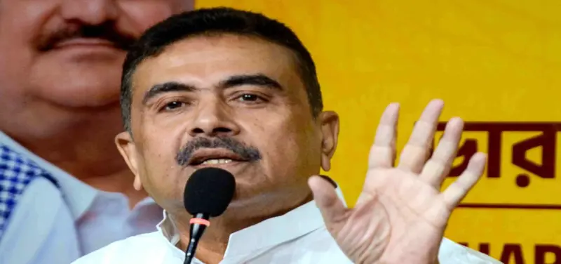 'মমতা জমানা অতীত!' পশ্চিমবঙ্গ থেকে কি প্রাসঙ্গিকতা হারাচ্ছেন তৃণমূলনেত্রী? শুভেন্দুর মন্তব্যে তুঙ্গে রাজনৈতিক বিতর্ক