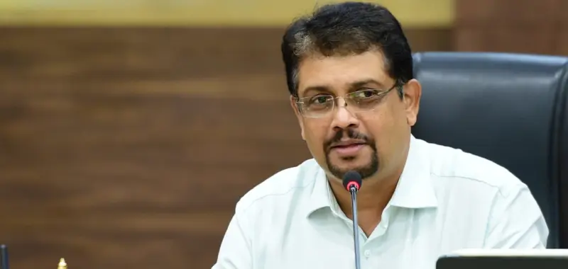 'വരാന്തയില്‍ പോലും കോണ്‍ഗ്രസ് കയറ്റരുത്'; ബിജു പ്രഭാകറിനെതിരെ INTUC യങ് വര്‍ക്കേഴ്‌സ് കൗണ്‍സില്‍ പ്രമേയം