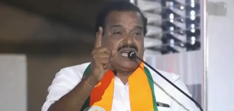 എല്‍ഡിഎഫ്, യുഡിഎഫ് സര്‍ക്കാരുകള്‍ വരരുത്,വന്നാല്‍ പെണ്‍കുട്ടികളെ ലൗ ജിഹാദിന്റെ ഭാഗമാക്കുമെന്ന് പി കെ കൃഷ്ണദാസ്