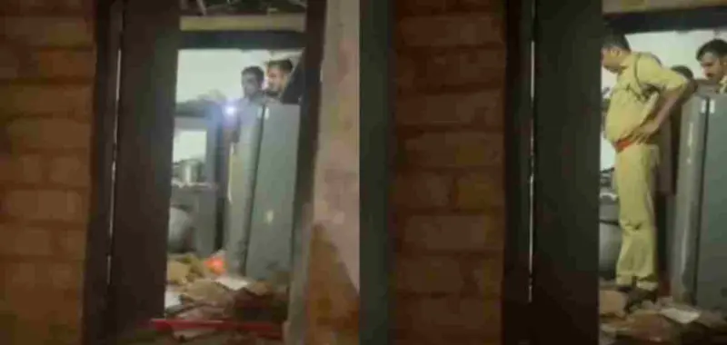 കുന്ദമംഗലത്തെ സ്‌ഫോടനം; പടക്കനിര്‍മ്മാണം അനുമതിയില്ലാതെ, വീട്ടിനുള്ളില്‍ വെടിമരുന്ന് ശേഖരം കണ്ടെത്തി